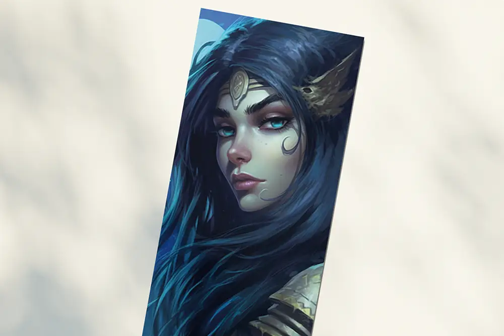 Nachtelfe in Rüstung // Lesezeichen // Beidseitig bedruckt